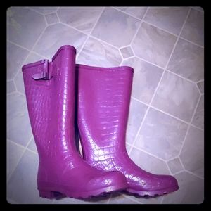 rain boots